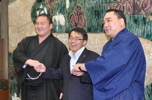 大相撲名古屋場所関係者の表敬訪問