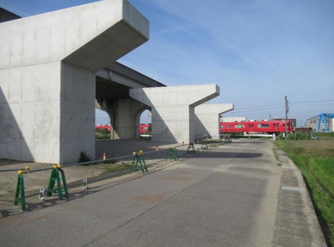 一般県道蒲郡碧南線　川口跨線橋