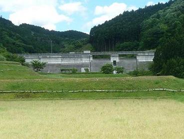 雨山ダムの写真