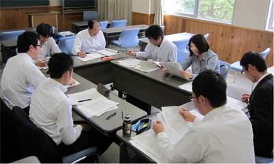 写真　分科会討議の様子