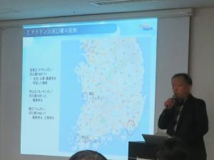 パク・ジュンユル 氏