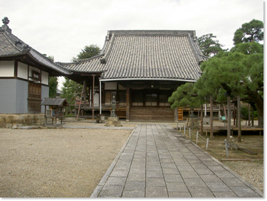 徳念寺（とくねんじ）