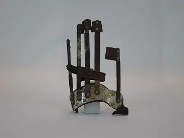 戦傷手指矯正具