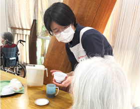 石原歩実さん