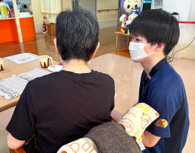 万前優和さん