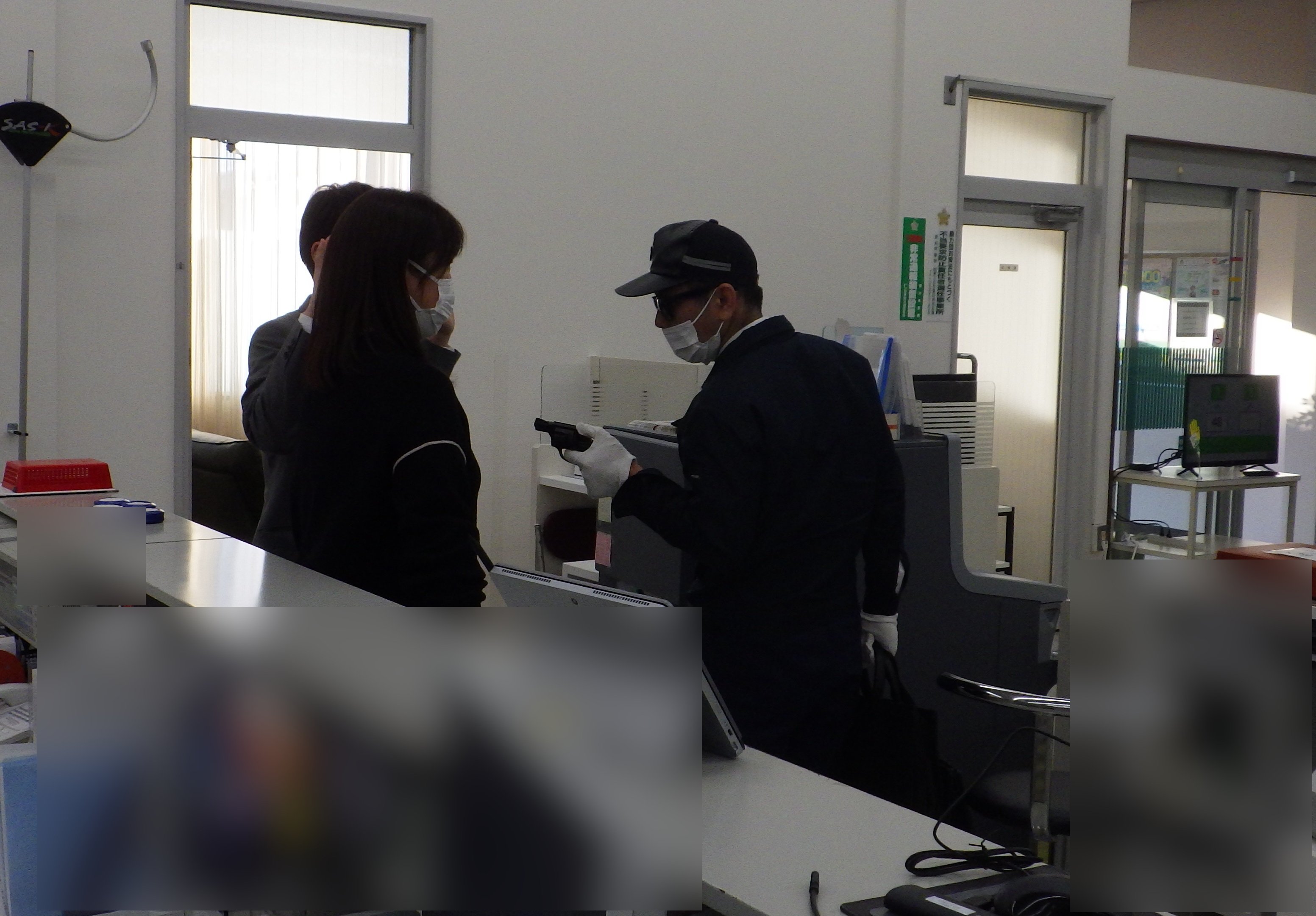 強盗対処訓練状況