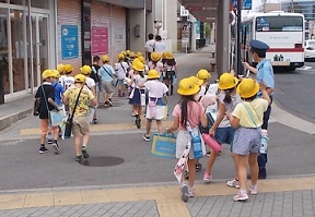 見守り駅前