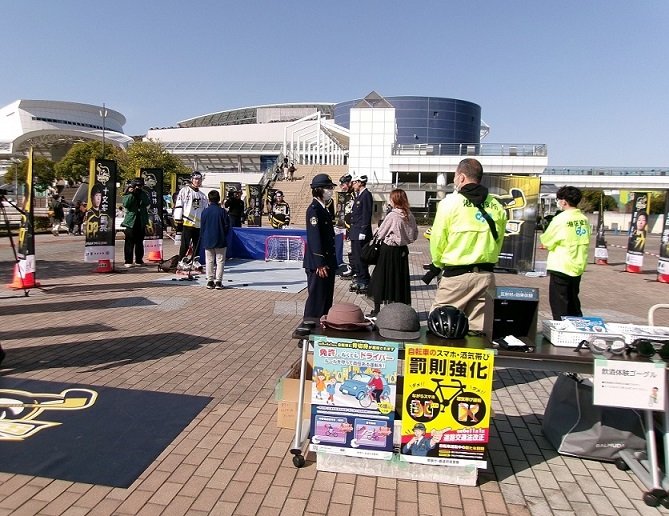 選手との啓発活動