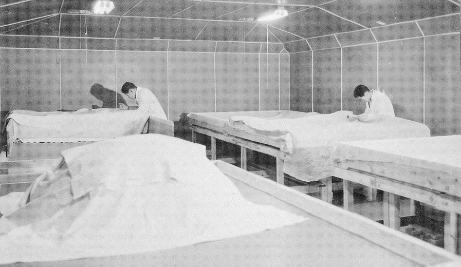 昭和37年頃の本社工場内部の写真１