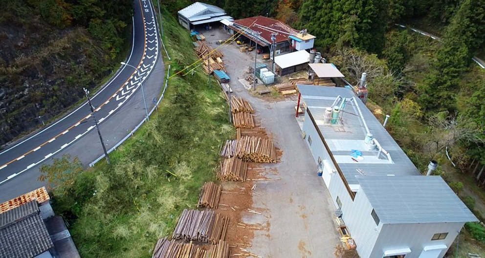 加工場の空撮写真
