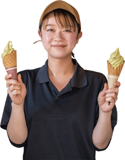 売店の店員さんの写真