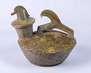 【諏訪市指定文化財】灰釉鳥鈕蓋付平瓶