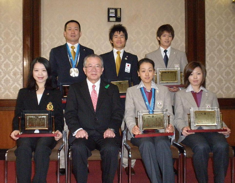 (平成22年4月28日)顕彰式の写真