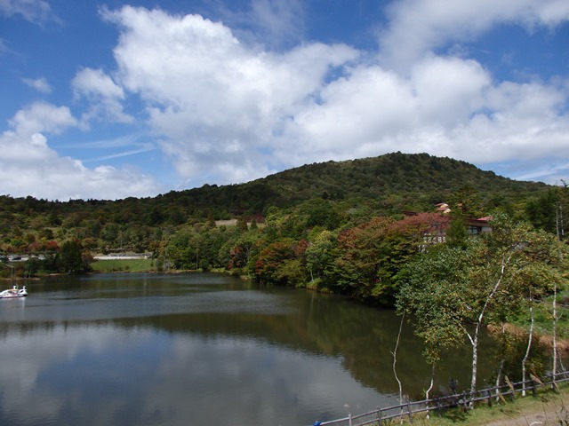 やはず池と高原