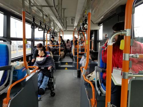 車内