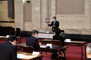 新型コロナウイルス感染症対策本部員会議開催