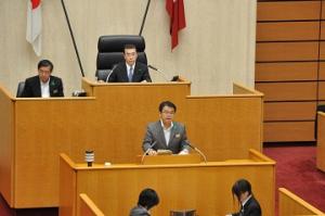 5月臨時県議会が開会
