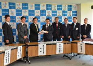 中部地方整備局、東海農政局に支援要請を行いました
