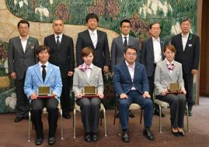 愛知県スポーツ顕彰・愛知県障害者スポーツ顕彰受賞者のみなさんと