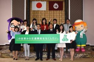 交通安全プロジェクトを実施するマスコミ各社による知事表敬訪問