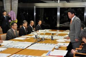 平成24年11月5日　下地防災担当大臣と会談