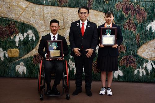愛知県スポーツ顕彰授与式の全体写真