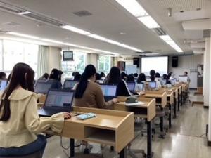 パソコン室