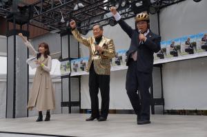 ヘルメット着用を呼び掛けるイベント