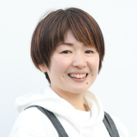 鬼木 利瑛 氏