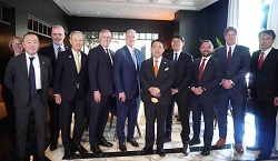 250415プレイノ市のジョン・マンズ市長