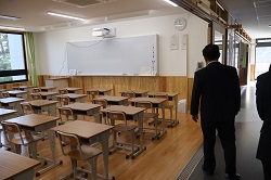 250426「県立津島高等学校附属中学校」の視察1