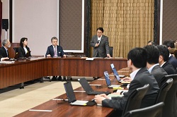 6.3 関税