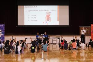 赤いバラの写真です。
