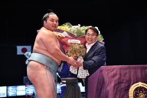 大相撲名古屋場所表彰式
