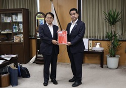 0806坂井内閣府防災担当大臣.jpg