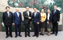 47 駐日ラオス大使