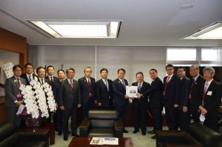 99-102-1 セントレア（国交省）