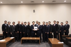 99-102-3 セントレア(公明党)