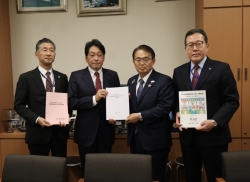 99-104-2 小野寺会長（自動車諸税）