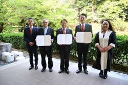 「ペットフードロス削減の推進に向けた取組の連携に関する協定」締結式