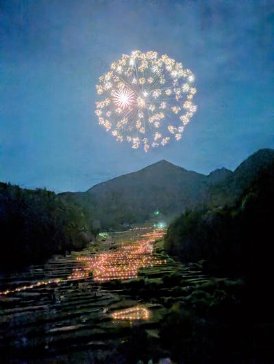 瞬く棚田