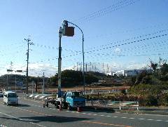 道路照明灯修繕状況の写真です。