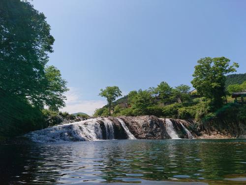 　東栄町の蔦の渕