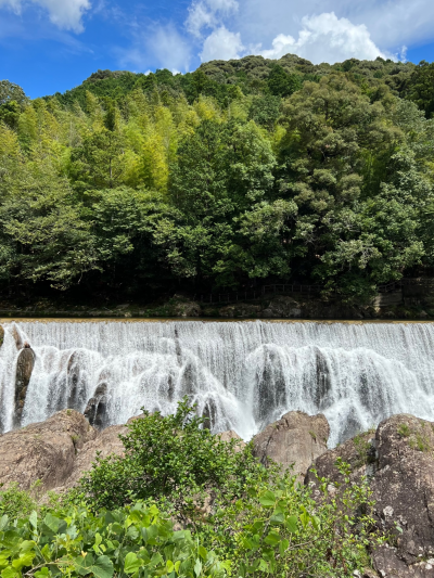 長篠堰堤の余水吐